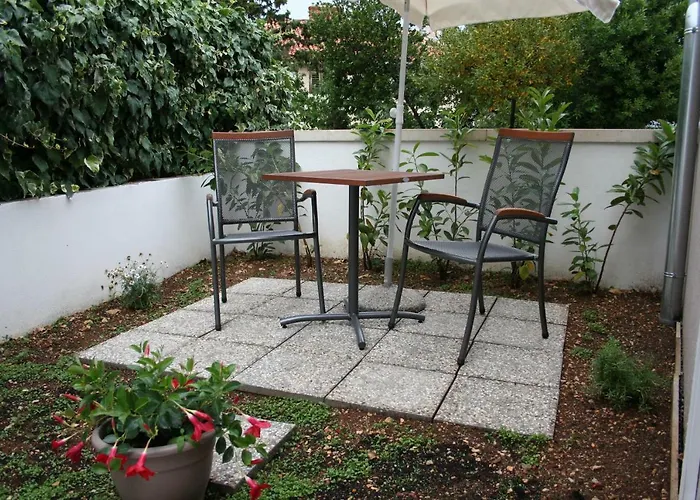 With Garden 3*