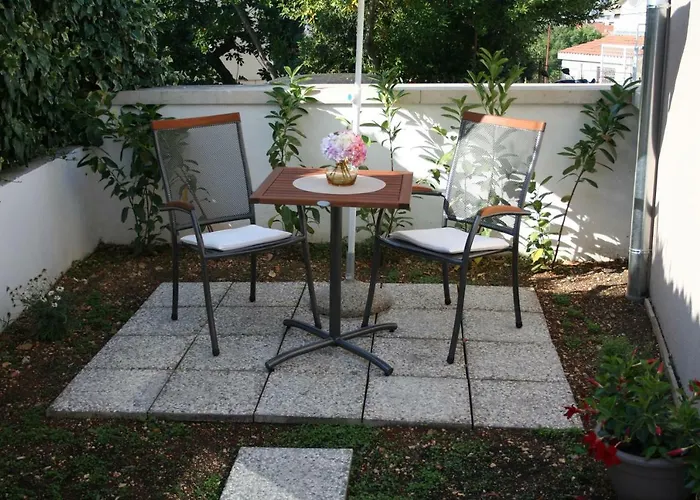 With Garden Guest house